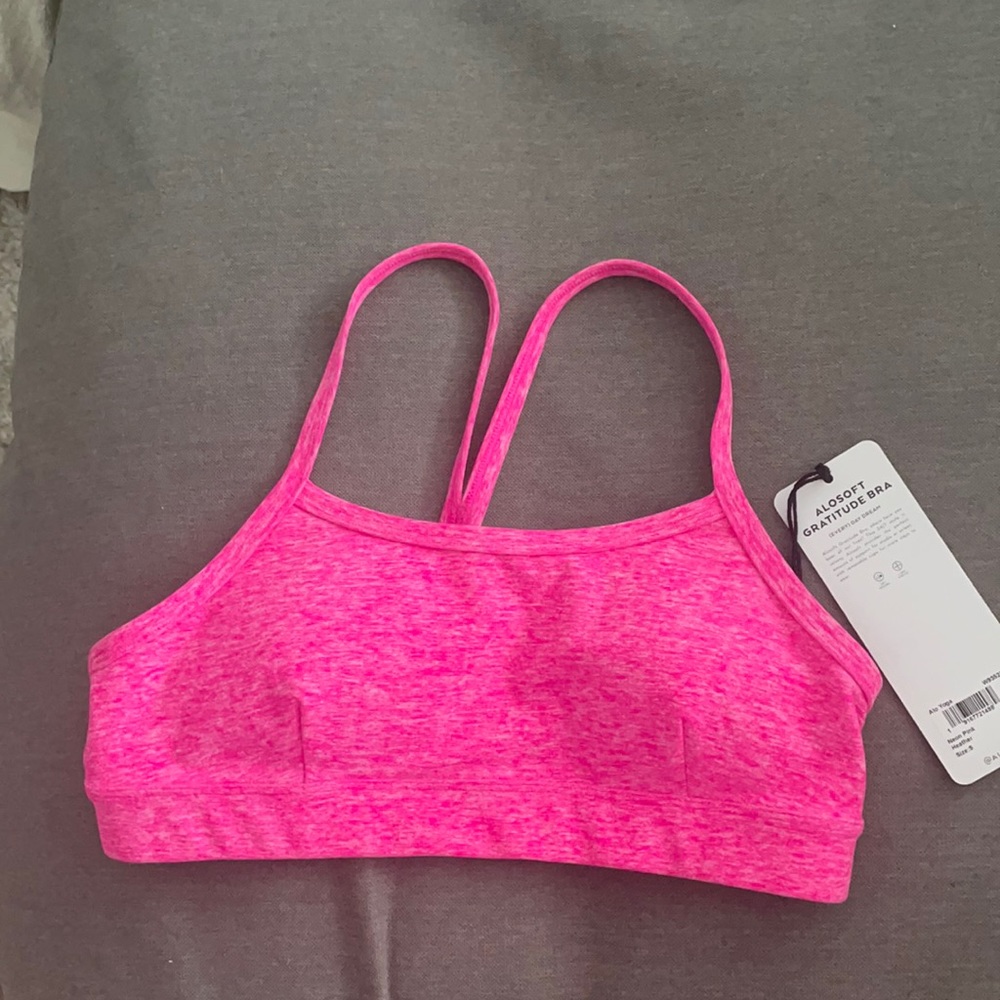 Alo alosoft gratitude bra size small brand new with tags neon pink small